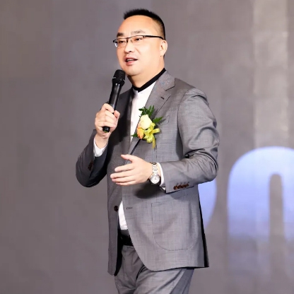 榜樣力量 | 松偉高端燈飾傳承品牌慈善精神，彰顯民族企業(yè)擔(dān)當(dāng)
